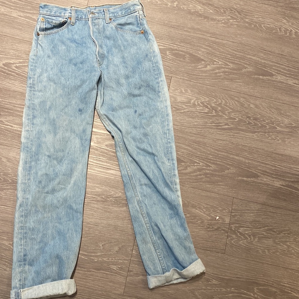 Vintage Levi’s, mom jeans, high waisted